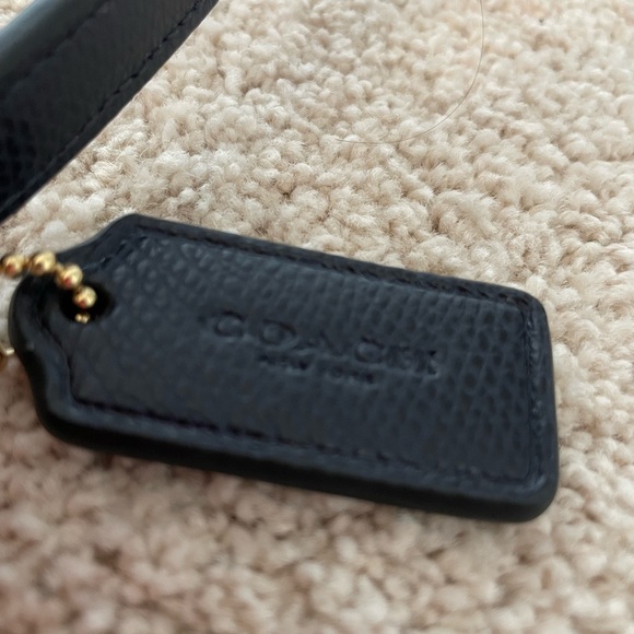 Coach purse - Picture 7 of 7